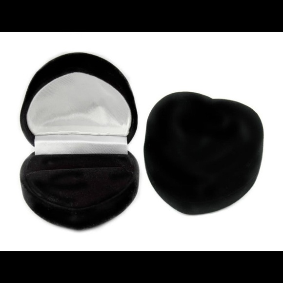 Sterling Silver Wedding CZ Round Engagement Ring - Picture 2 of 2